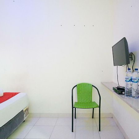 Reddoorz @ Pematangsiantar 2 Otel Dış mekan fotoğraf