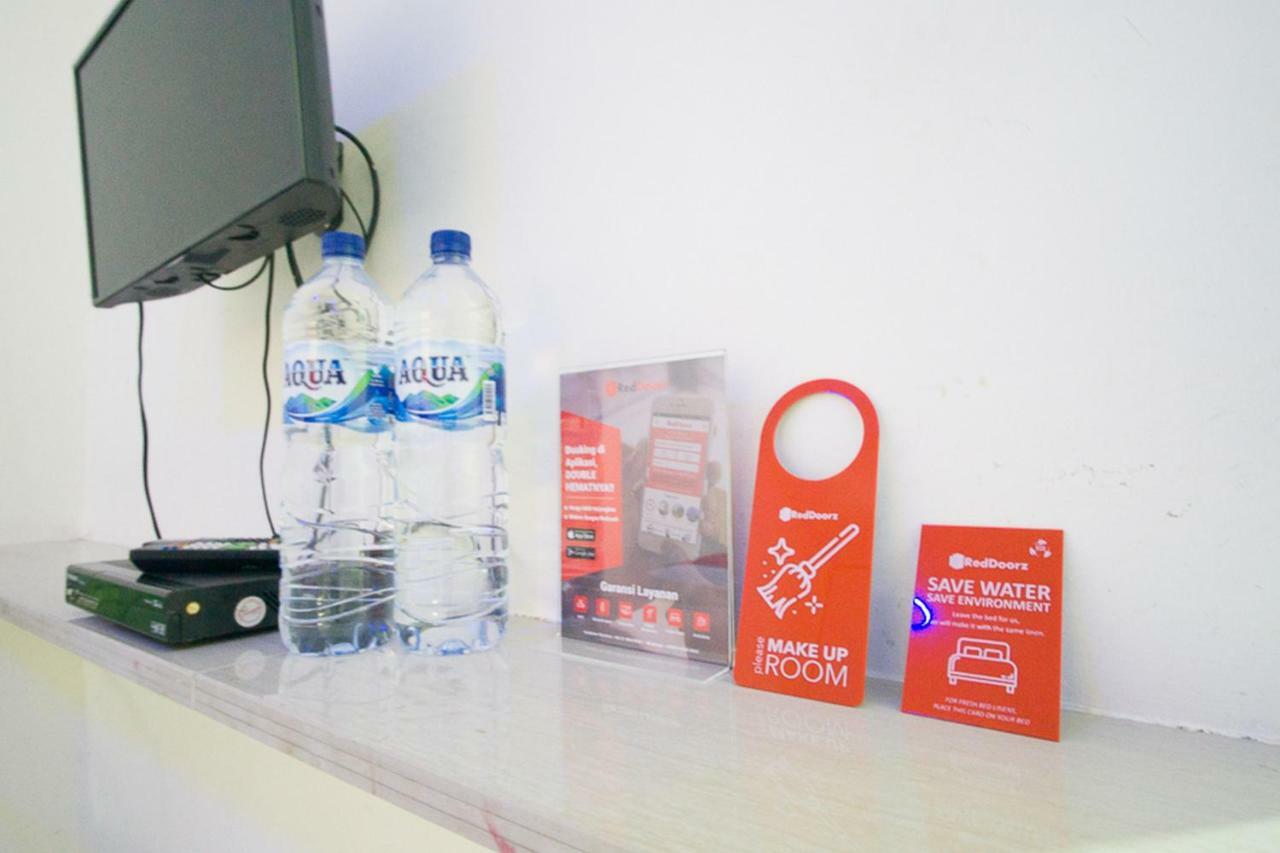 Reddoorz @ Pematangsiantar 2 Otel Dış mekan fotoğraf
