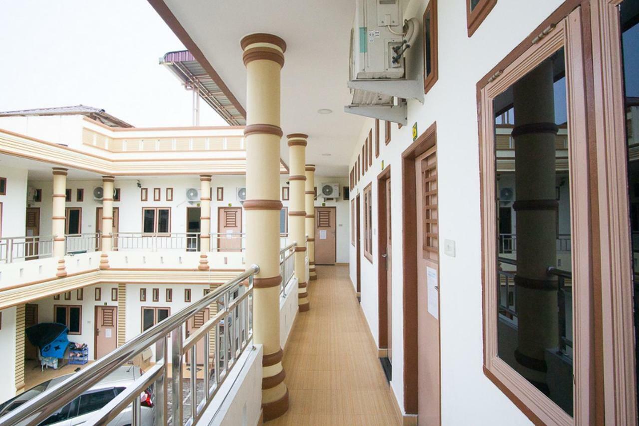 Reddoorz @ Pematangsiantar 2 Otel Dış mekan fotoğraf